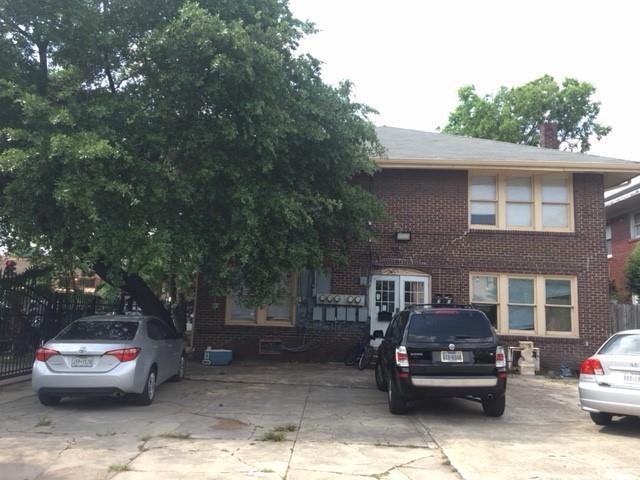 Building Photo - 3303 Mandell St