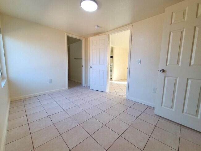 Building Photo - Single-Story 2-Bedroom Yucaipa Home with Mountain Views!