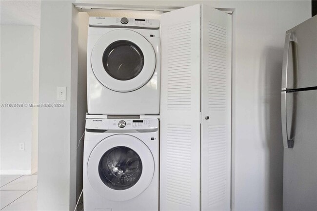 Building Photo - 8431 NW 188th Terrace