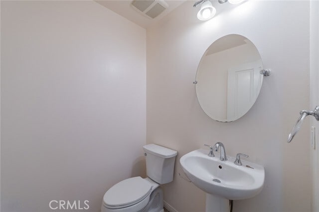 Building Photo - 65 Bell Chime