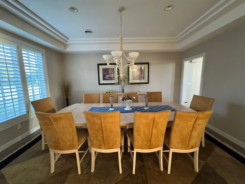Dining room - 1832 Nakomis Ave