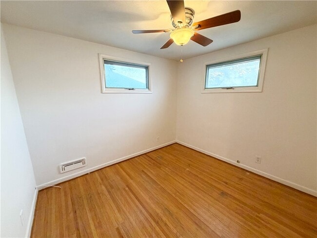 Building Photo - 214 Magnolia Ave