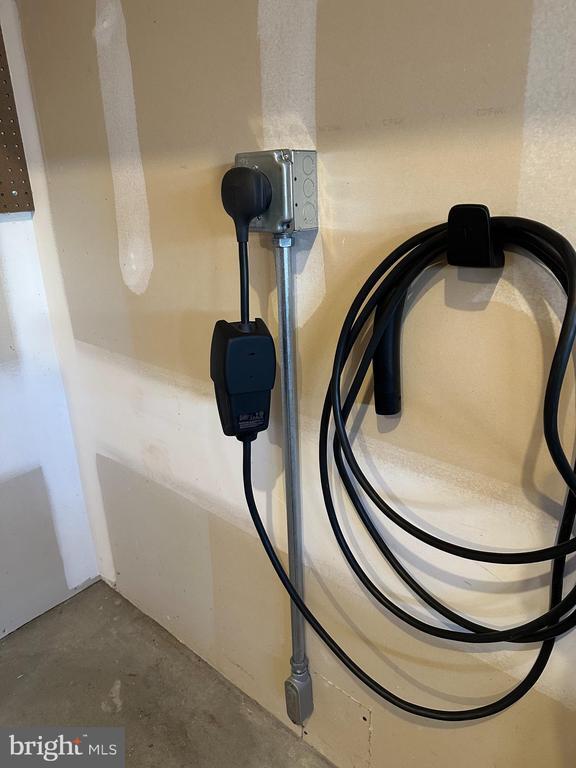 Building Photo - 140 Sage Blvd