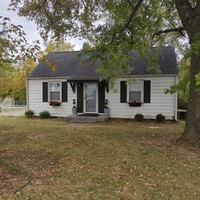 Building Photo - 1019 Briley Pkwy