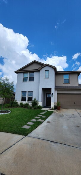 Building Photo - 3502 Park Vista Dr