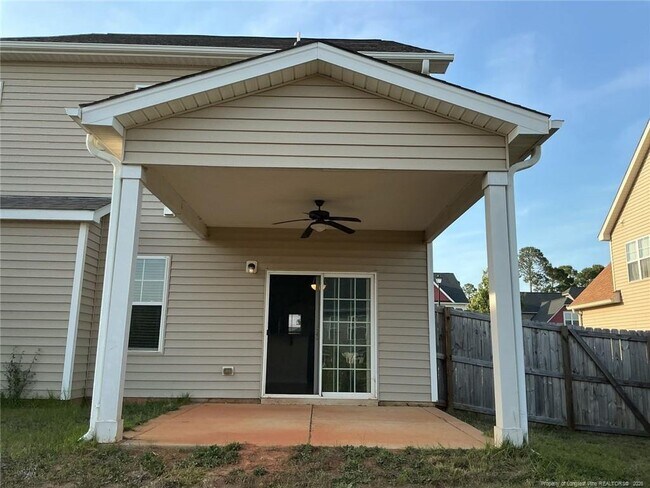 Building Photo - 825 Ronald Reagan Drive