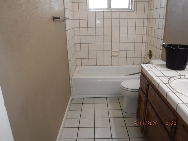 Building Photo - 1706 Brookglen Dr