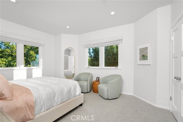 Building Photo - 738 N Almar Ave