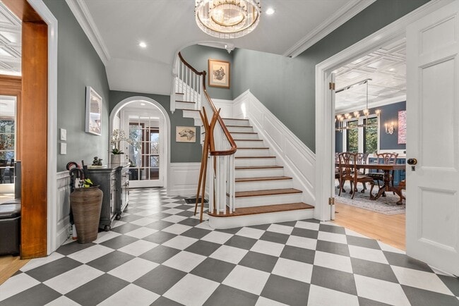 Building Photo - 505 Chestnut Hill Ave