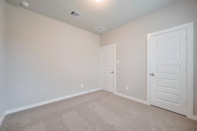 Building Photo - 6306 Brahman Ct