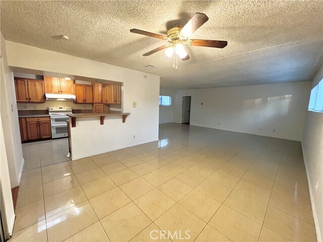 Building Photo - 540 Fairview Ave