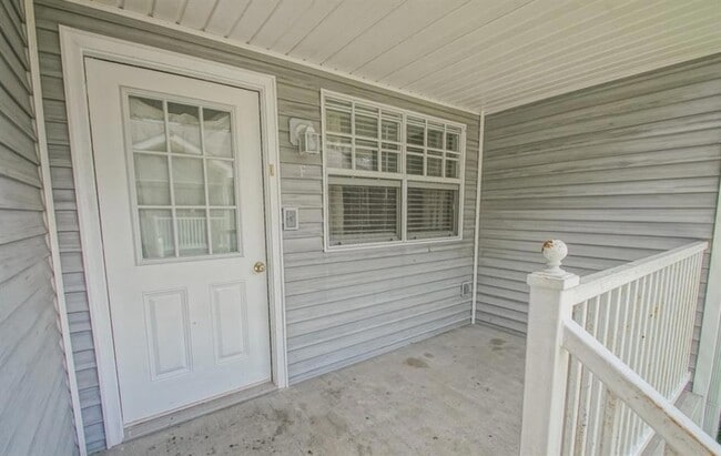 Building Photo - 2001 Tenth Street Unit