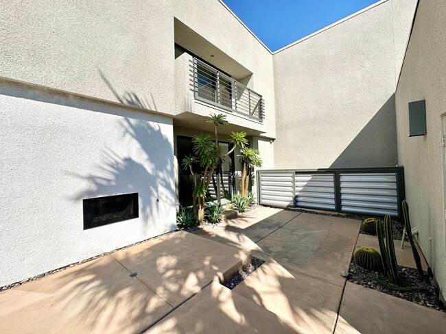 Building Photo - AVAILABLE NOW! 3-bedroom / 3.5 Bathroom Condo with Private Pool & Spa located in 48 & BARISTO!