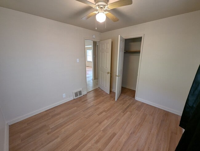 Building Photo - Cute & Cozy on Coburg Lands