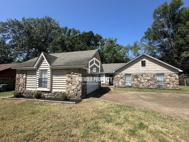 Primary Photo - 2533 Richwood St