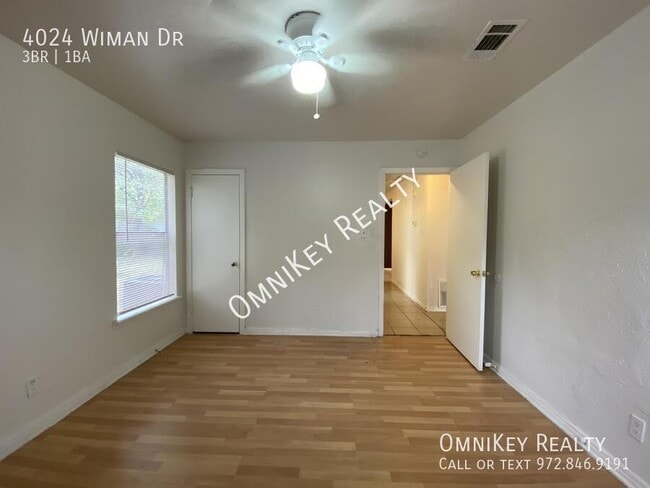 Building Photo - 4024 Wiman Dr
