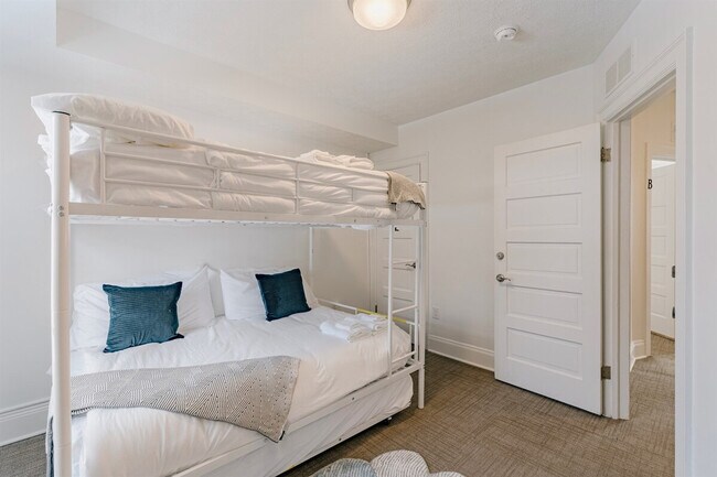 Building Photo - 11323 Hessler Rd