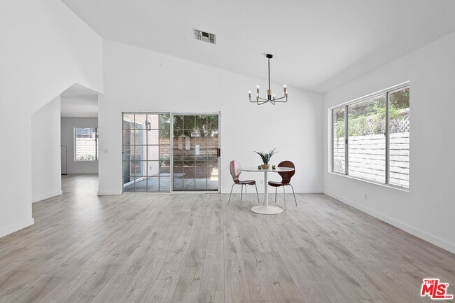 Building Photo - 8473 Penfield Ave