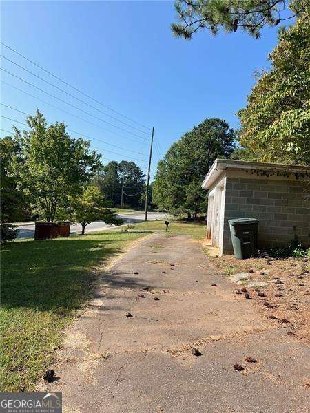 Building Photo - 3743 Jiles Rd