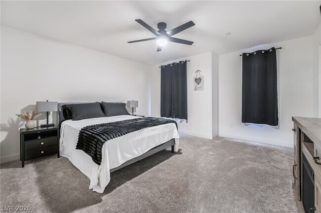 Building Photo - 670 Tranquil Bay Ct