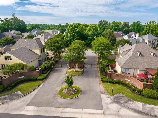 Building Photo - 6597 Heronswood Cove