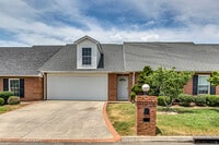 Building Photo - 540 Battlecreek Way