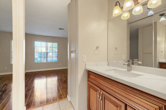Building Photo - 4860 Nara Vista Way