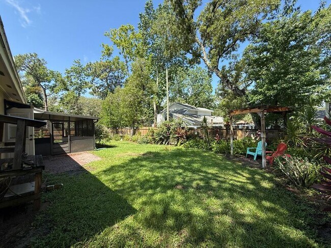 Building Photo - 104 Hatfield Ct