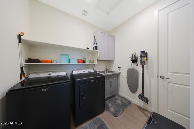 Building Photo - 5121 N 181st Dr