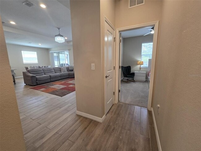 Building Photo - 10912 Honor Rd