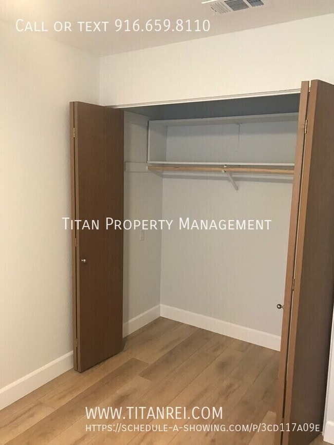 Building Photo - 1784 Klamath River Dr