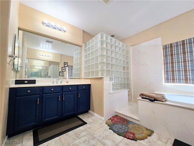 Building Photo - 8645 Arcata Coast Ave