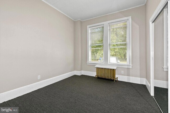 Building Photo - 102 Hainesport Lumberton Rd