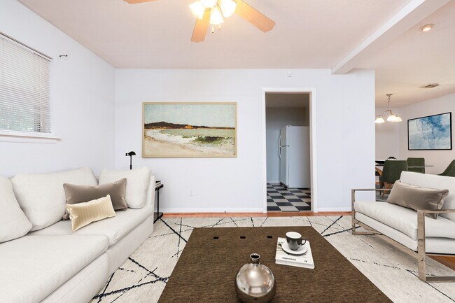 Building Photo - 7403 L St