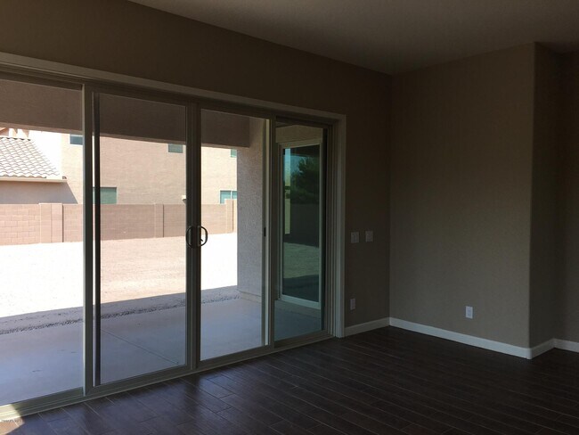 Building Photo - 20290 N Codey Cir