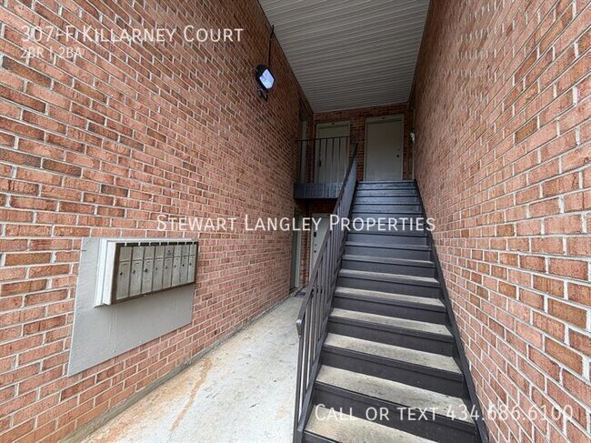 Building Photo - 307-F Killarney Court-