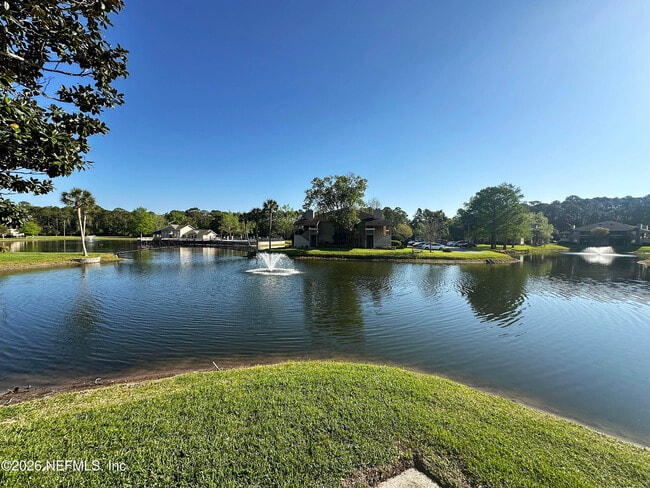 Building Photo - 10200 Belle Rive Blvd