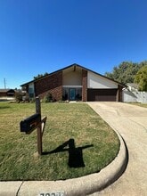 Building Photo - 7903 Harvest Moon Rd