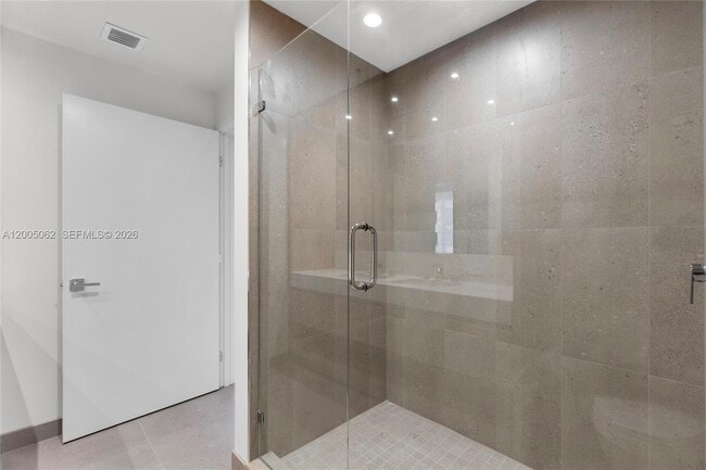 Building Photo - 11 NE 6th St