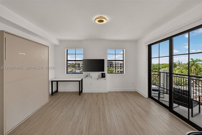 Building Photo - 4100 SW 64th Ave