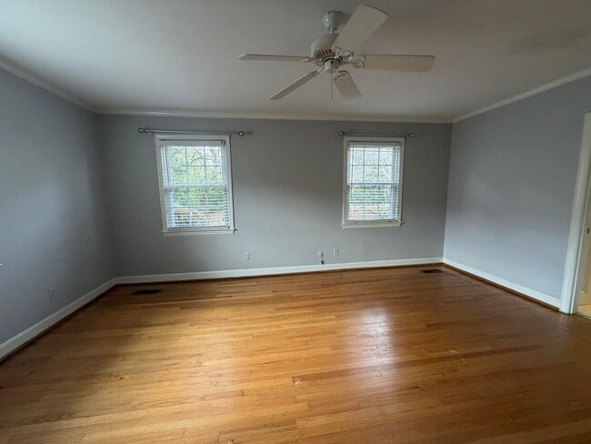 Building Photo - 115 Adams Ave