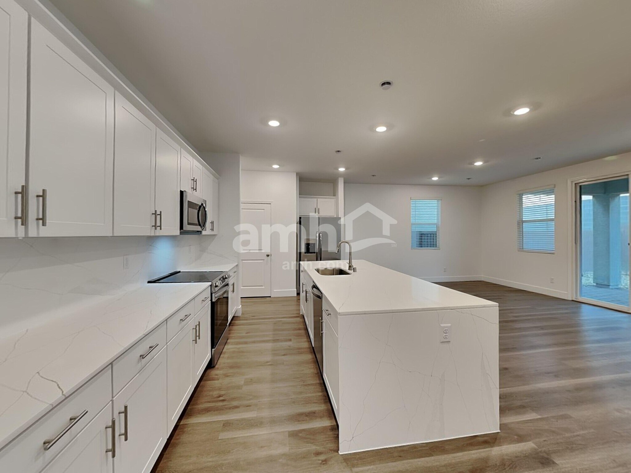 Building Photo - 8365 Flagpole Loop Ave