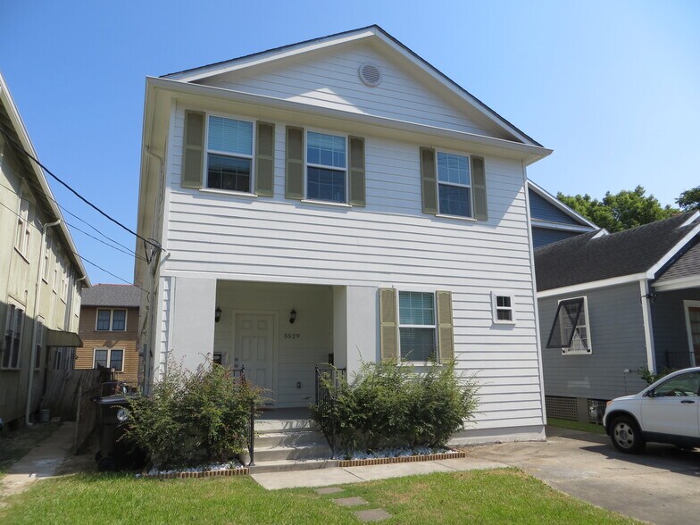 Primary Photo - 5529 Willow St