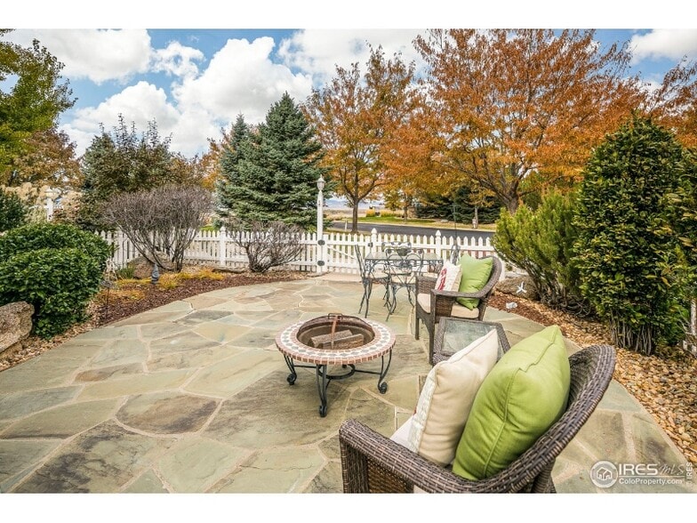 Building Photo - 1997 Halfmoon Cir