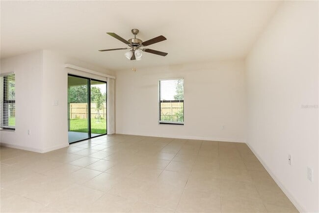 Building Photo - 35681 Rose Moss Ave