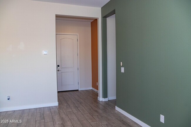 Building Photo - 4336 E Austin Dr