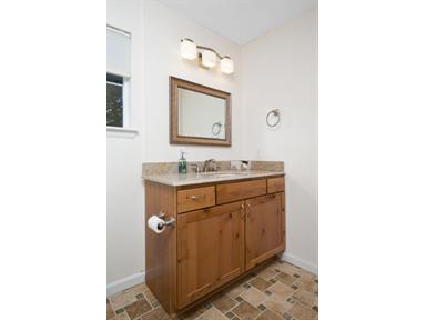 Shared bath on first floor - 11125 Alcott St