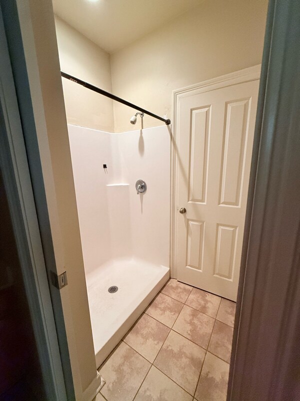 Building Photo - 2405 Brightside Dr