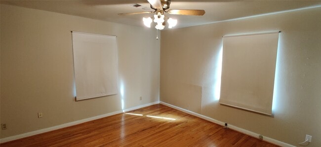 Building Photo - 7207 Raton St