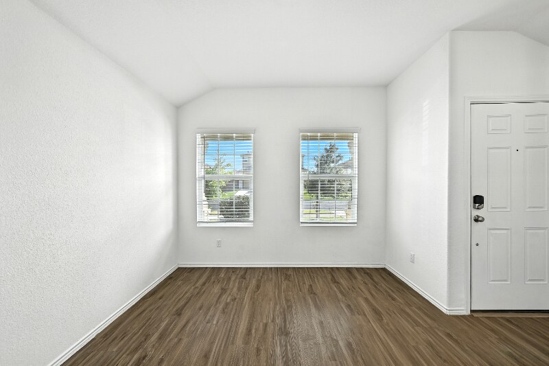 Building Photo - 129 Konik Rd